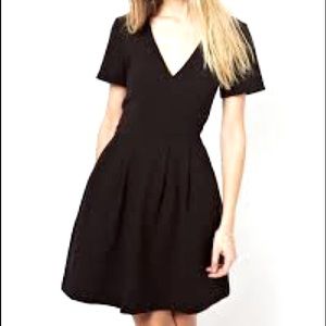 Christmas Gap black elegant dress size 2